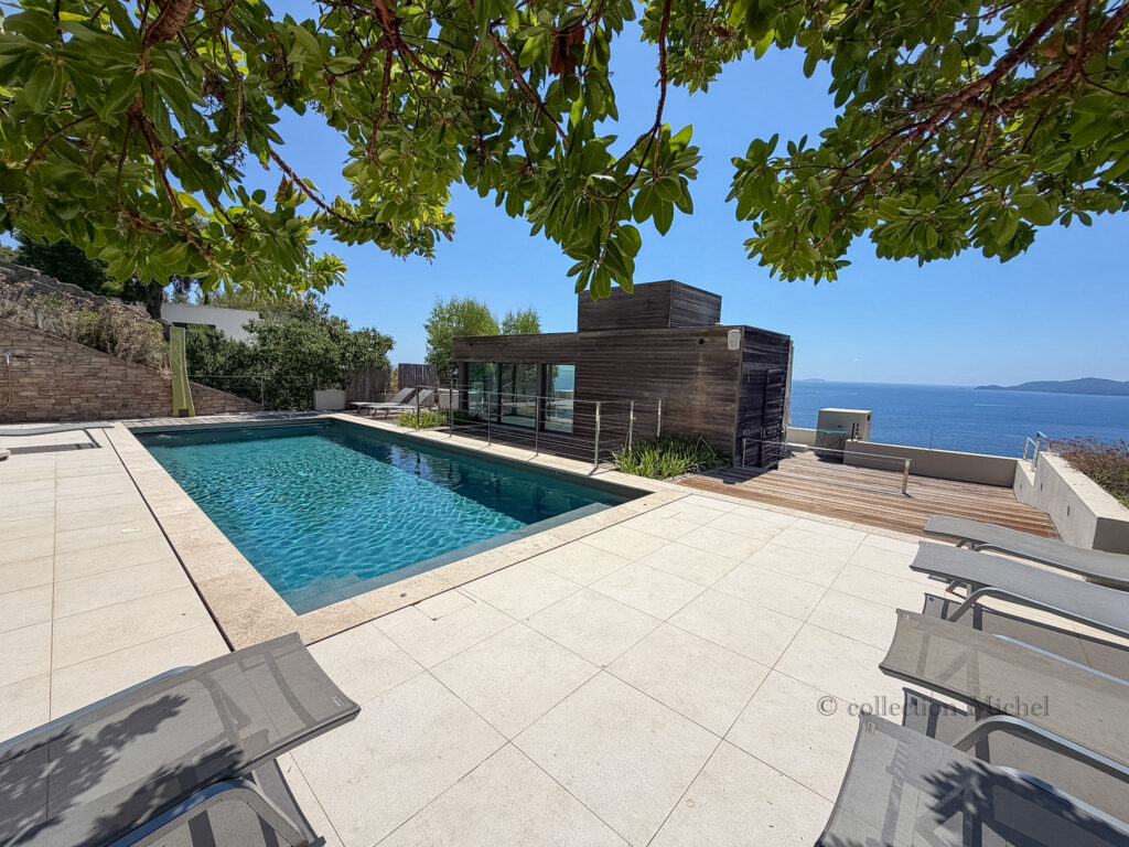 VILLA AIGUEBELLE — villa de luxe AIGUEBELLE - Le Lavandou - Côte d'Azur