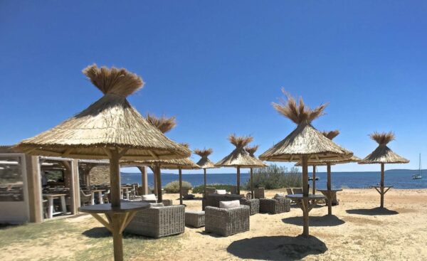 LE DOMAINE DU GAOU BENAT    -                                          Un écrin naturel dans le var